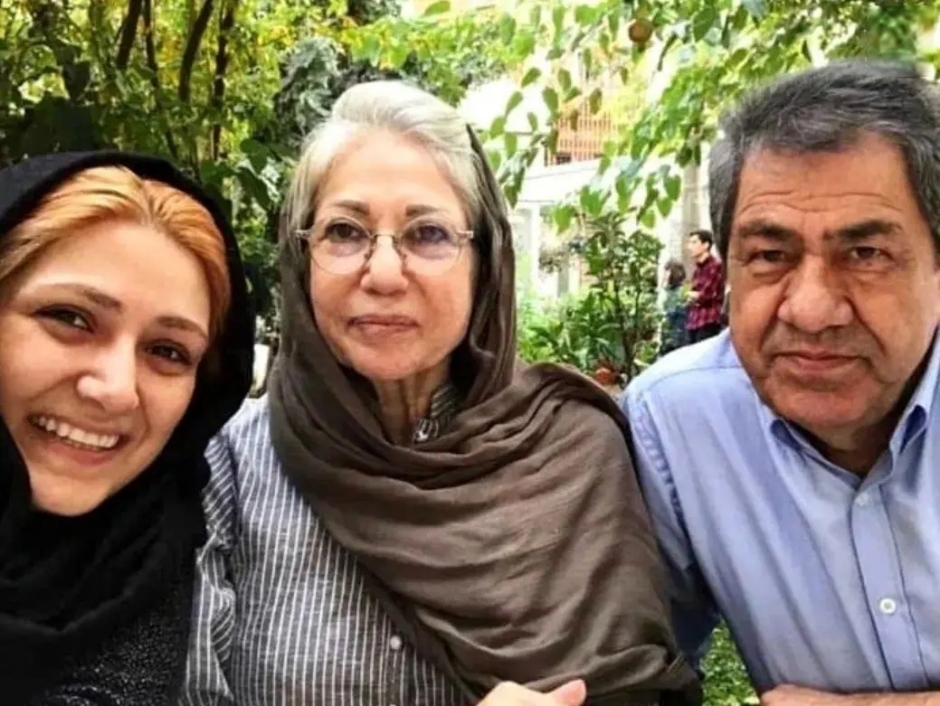 عکس| باران کوثری در کنار پدر و مادر معروفش؛ دهه ۹۰