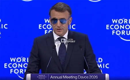 ببینید|  استایل عجیب مکرون در نشست داووس