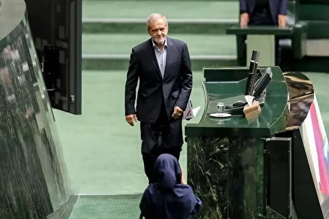 سوال از رئیس جمهور در مجلس کلید خورد