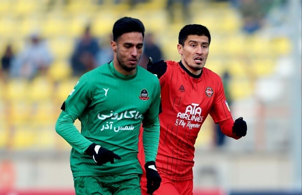 تراکتور در قزوین زمینگیر شد تراکتور در قزوین زمینگیر شد