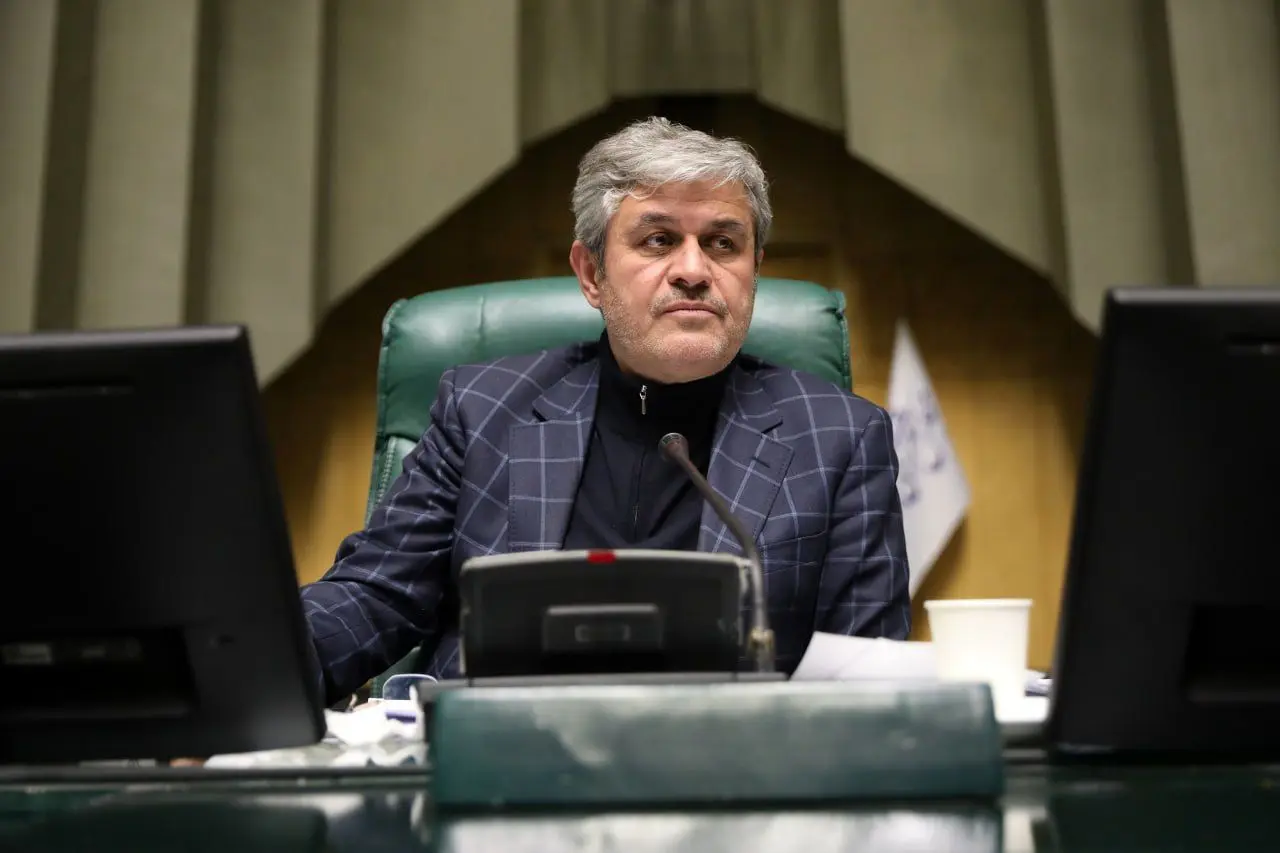 تاجگردون: نمایندگان درصدد اصلاح افزایش ۲۰ درصدی حقوق هستند تاجگردون: نمایندگان درصدد اصلاح افزایش ۲۰ درصدی حقوق هستند