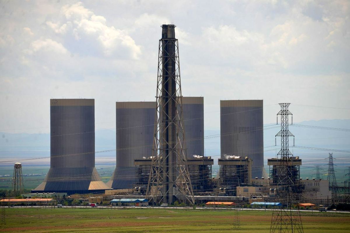 تصویر ماهواره‌ای از مازوت سوزی نیروگاه رجایی قزوین!