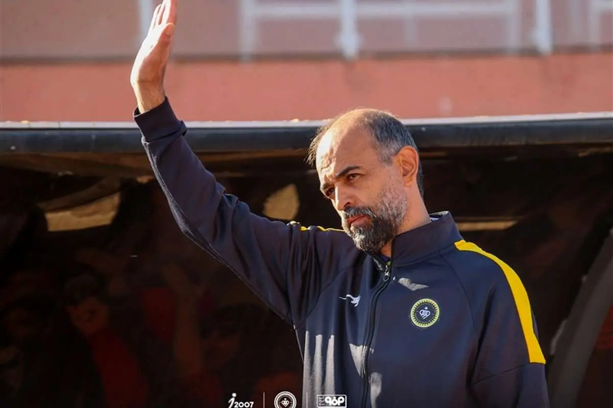 نویدکیا: نمی‌گذارم تیم درگیر حواشی شود