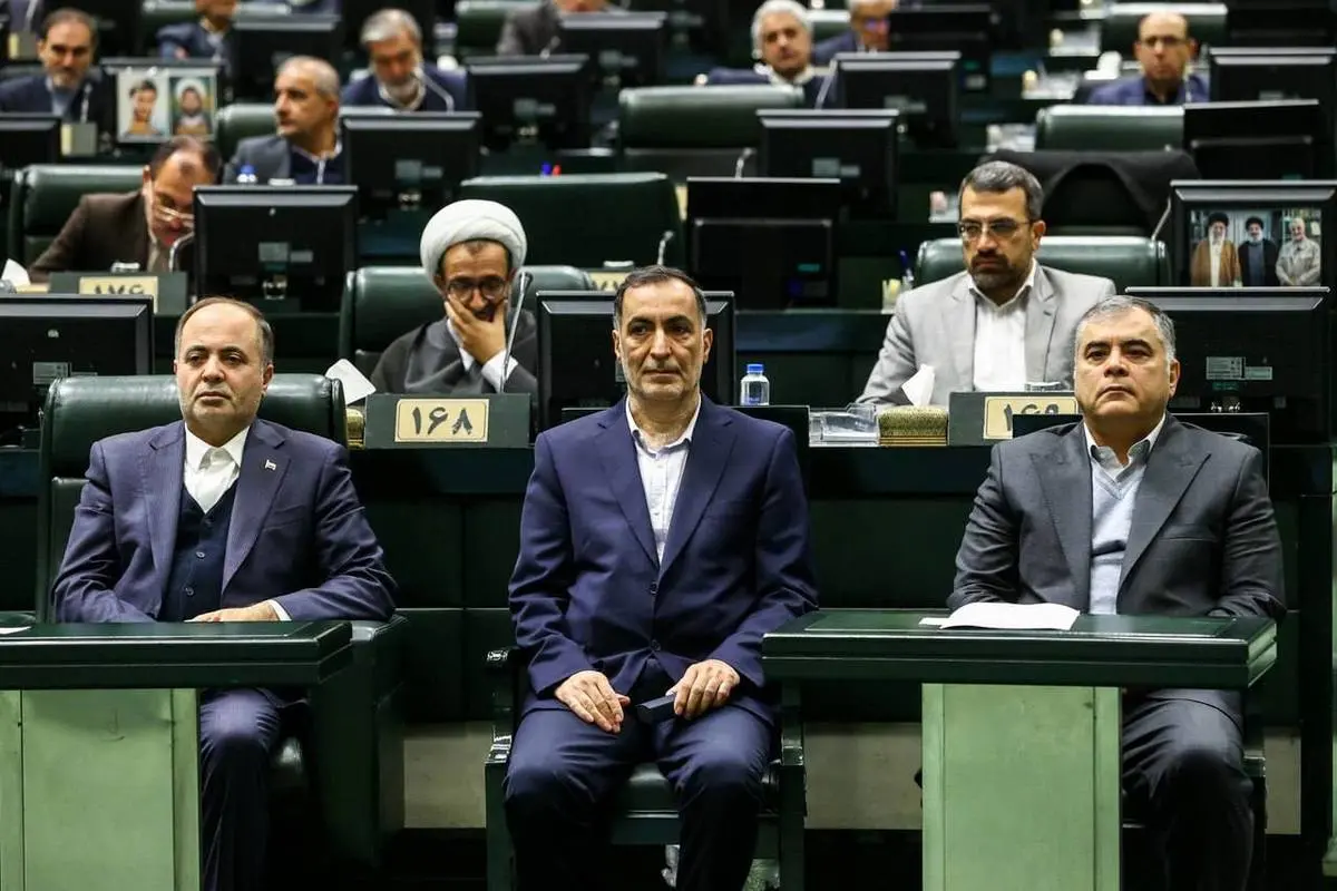 غیبت رئیس بانک مرکزی در جلسات بودجه ۱۴۰۵ مجلس