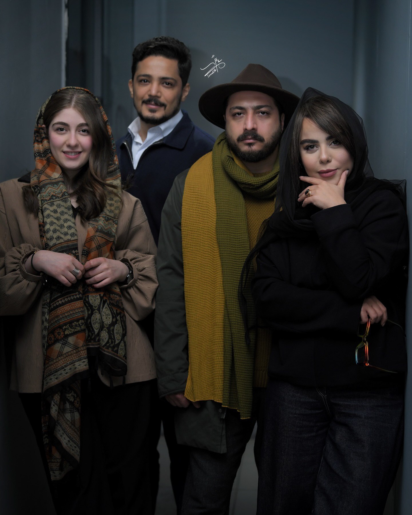 عکس| عرفان ابراهیمی، محید نوروزی، الیکا ناصری و الهام اخوان در پشت صحنه نمایش جشن
