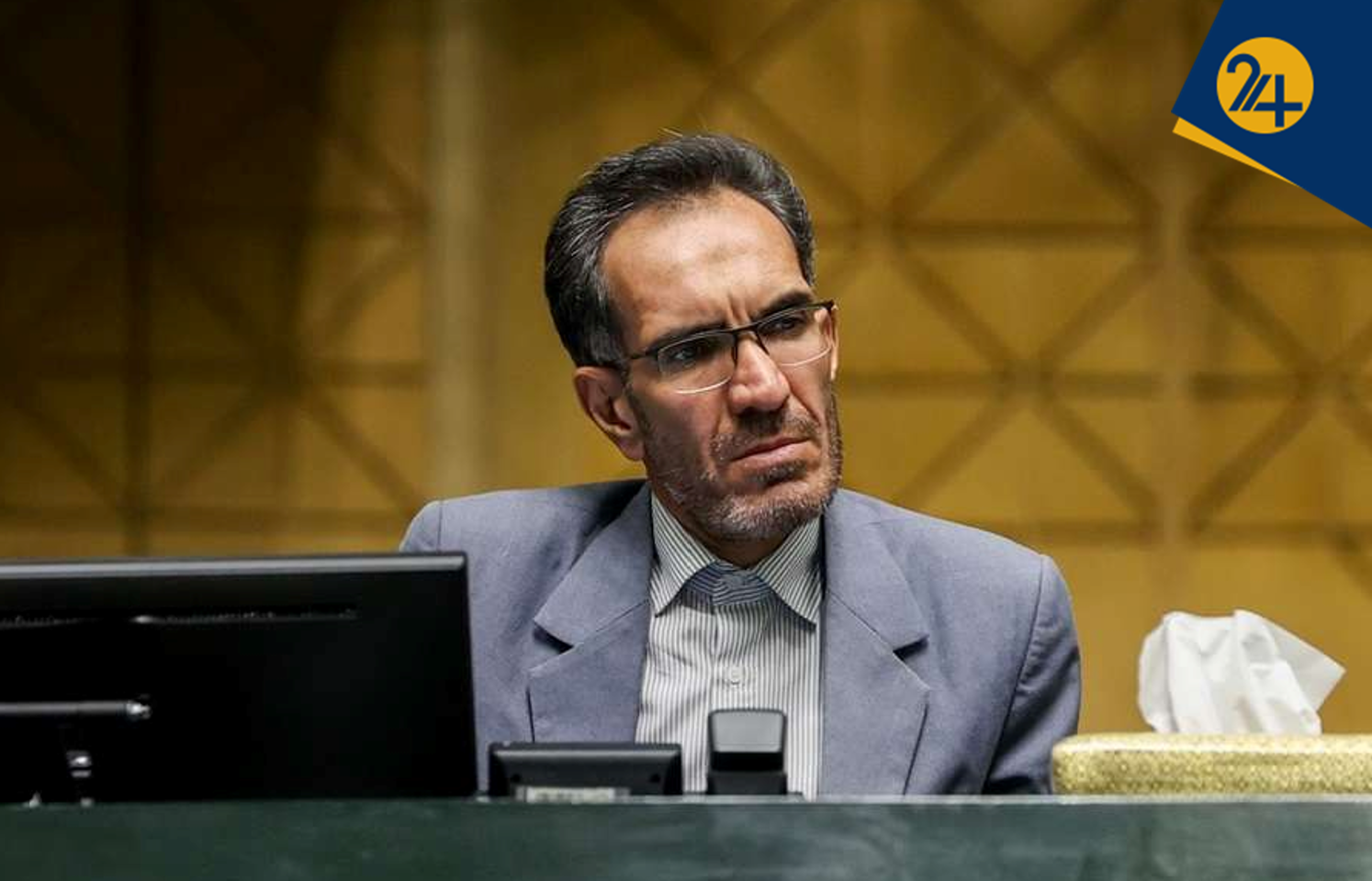 بعد از فرمایش رهبری، اگر دستفرمان اقتصادی دولت اصلاح شود، استیضاح منتفی است | خود دولت کابینه را ترمیم کند بعد از فرمایش رهبری، اگر دستفرمان اقتصادی دولت اصلاح شود، استیضاح منتفی است | خود دولت کابینه را ترمیم کند