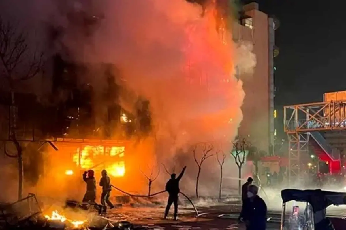 در ۱۸ و ۱۹ دی ماه «چند هزار نفر» کشته و شهید شدند که بیشترین آن در شامگاه ۱۸ دی بود