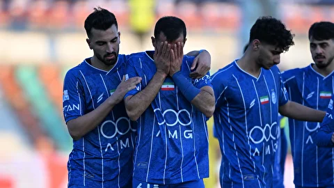 استقلال در دیداری سخت شمس آذر را شکست داد و صدرنشین شد