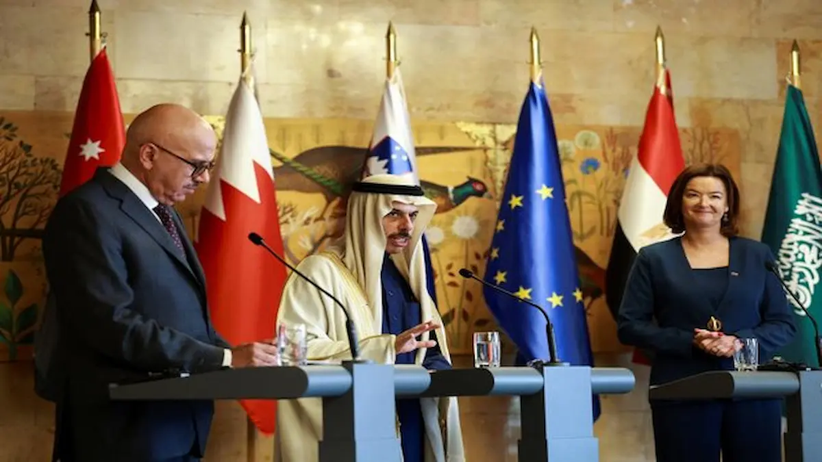 ابراز امیدواری عربستان برای حلوفصل مشکلات میان ایران و آمریکا ابراز امیدواری عربستان برای حلوفصل مشکلات میان ایران و آمریکا