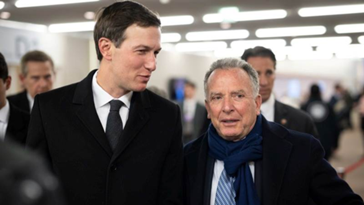 بازدید کوشنر و استیو ویتکاف از ناو آبراهام لینکلن + عکس