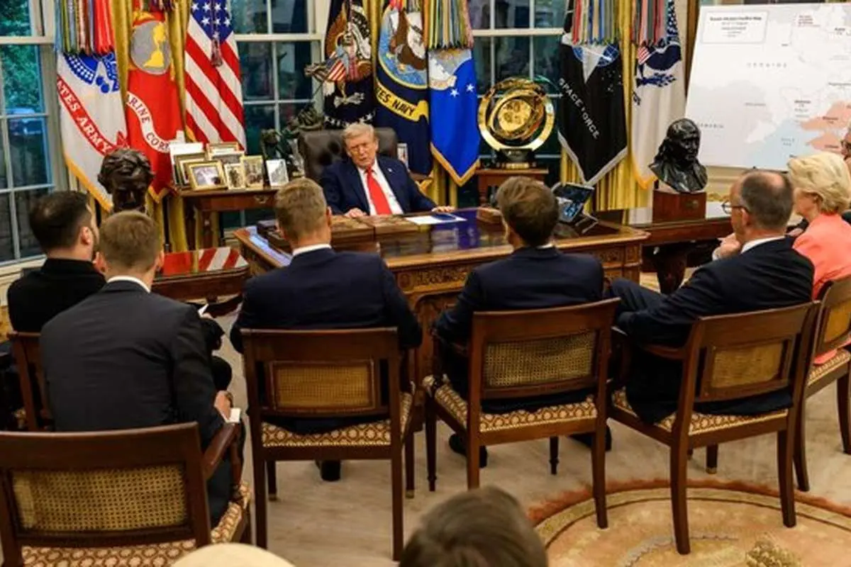 تهدید‌های ترامپ و تردید اروپا؛ ابزار هست، جسارت نیست / اعتراف پاریس : اروپا اسیر وابستگی است