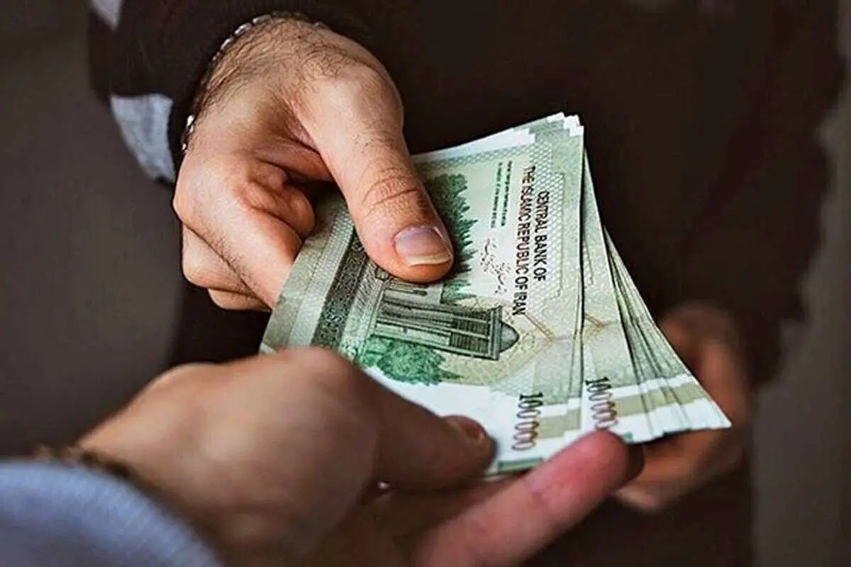 حداقل عیدی کارگران چقدر است و کی واریز می‌شود؟