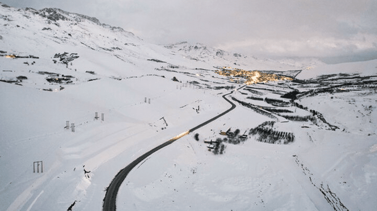 دمای کوهرنگ به منفی ۲۶ درجه رسید