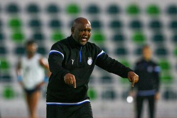 سرمربی سابق استقلال و امارات