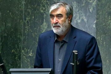 رئیس کمیسیون امنیت ملی مجلس و فرمانده سنتکام