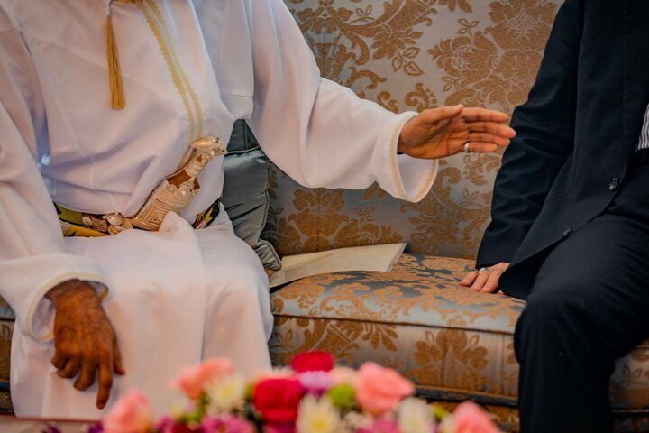 دیپلماسی روی کاغذ| ماجرای نامه‌ای که روایت دیدار لاریجانی در عمان را تغییر داد، چیست؟