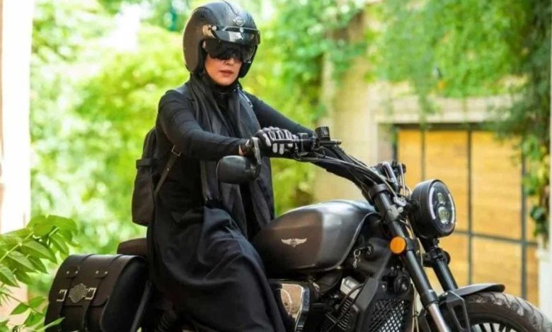 فتوای «حرام نیست»؛ آیا نگاه فقهی به موتورسواری زنان در حال تغییر است؟