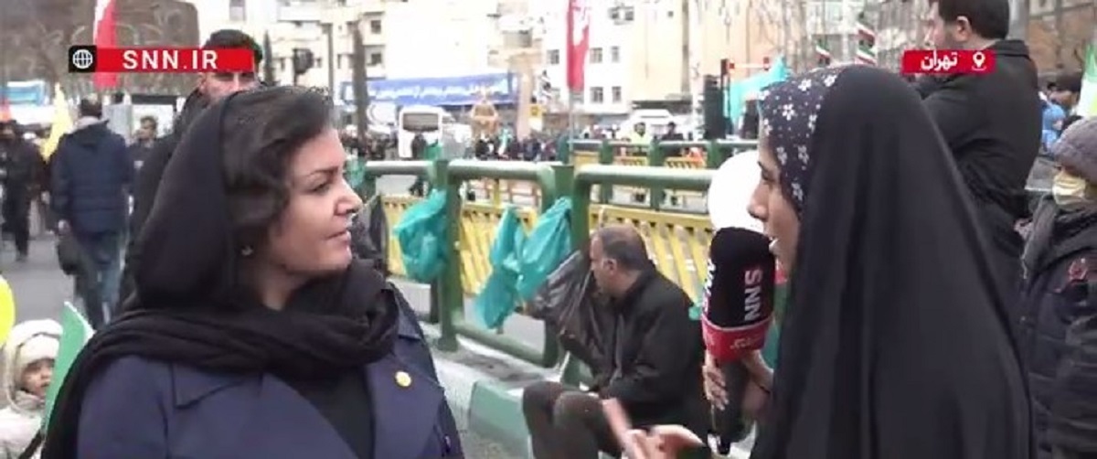 ببینید| حضور یک زندانی سیاسی زن سابق در راهپیمایی امروز ۲۲ بهمن