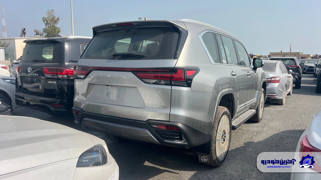 عکس|  شاسی بلند لوکس جدید لکسوس در ایران