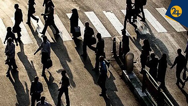 خشم اجتماعی فروکش نکرده؛ آتش زیر خاکستر شده است | بازگشت به قبل از ۱۴۰۱ ممکن نیست