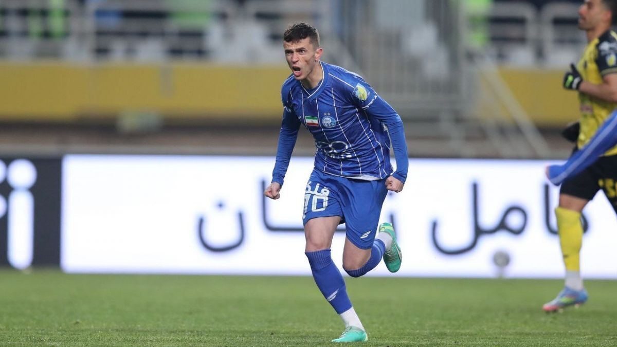 ببینید| گل اول استقلال به الحسین با پنالتی آسانی دقیقه ۱۰