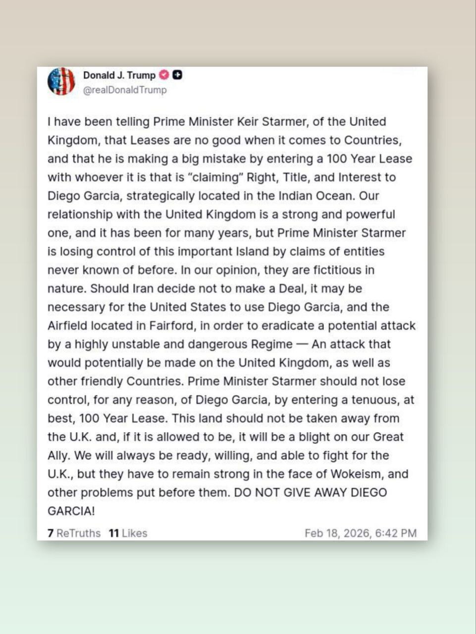 ترامپ: اگر ایران توافقی را امضا نکند ایالات متحده ممکن است مجبور شود از پایگاه دیهگو گارسیا استفاده کند ترامپ: اگر ایران توافقی را امضا نکند ایالات متحده ممکن است مجبور شود از پایگاه دیهگو گارسیا استفاده کند