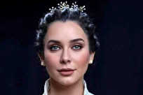 پاسخ بازیگر سوری به منتقدان حجابش در ایران