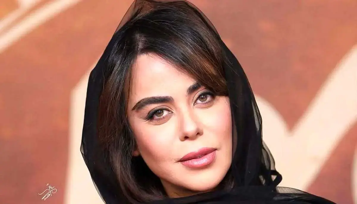 عکس| جنجال تغییر ظاهر بازیگری که مجری برنامه رمضانی تلویزیون شد عکس| جنجال تغییر ظاهر بازیگری که مجری برنامه رمضانی تلویزیون شد