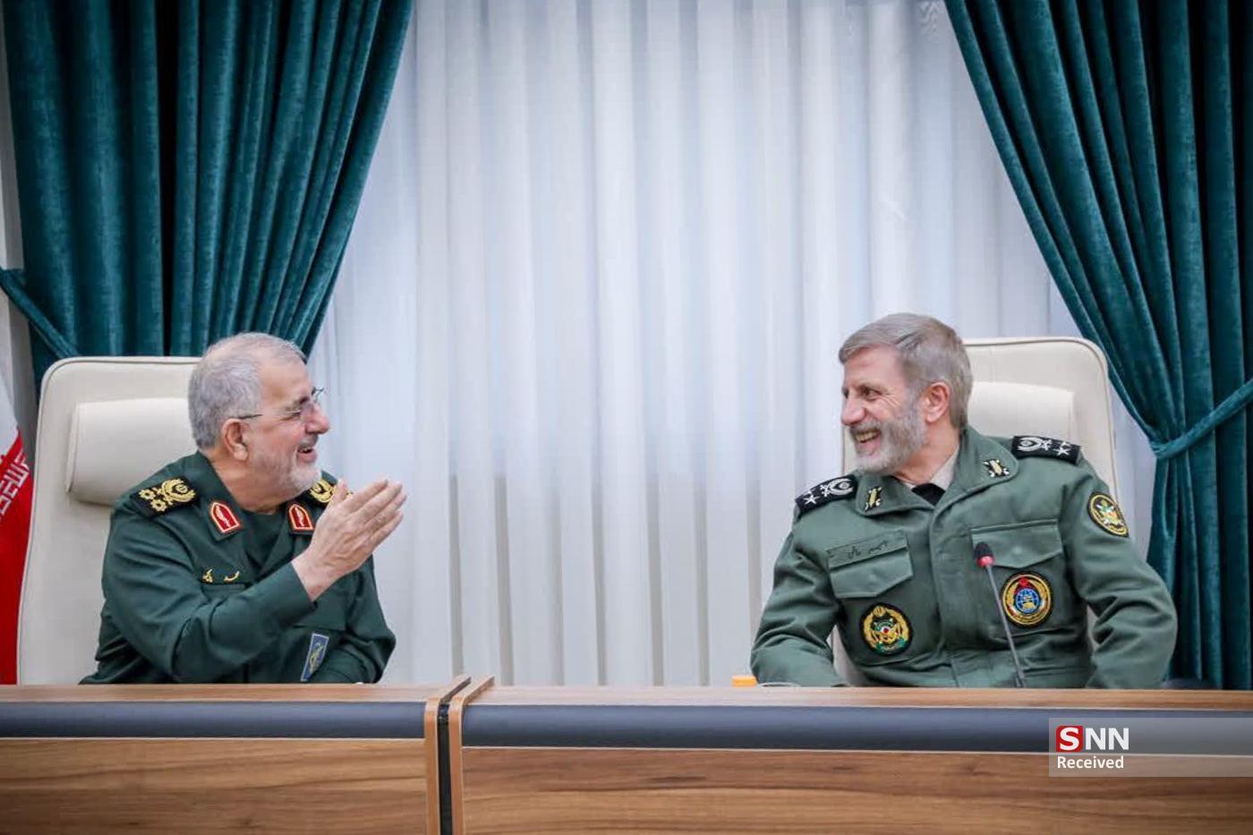 فرمانده سپاه و ارتش