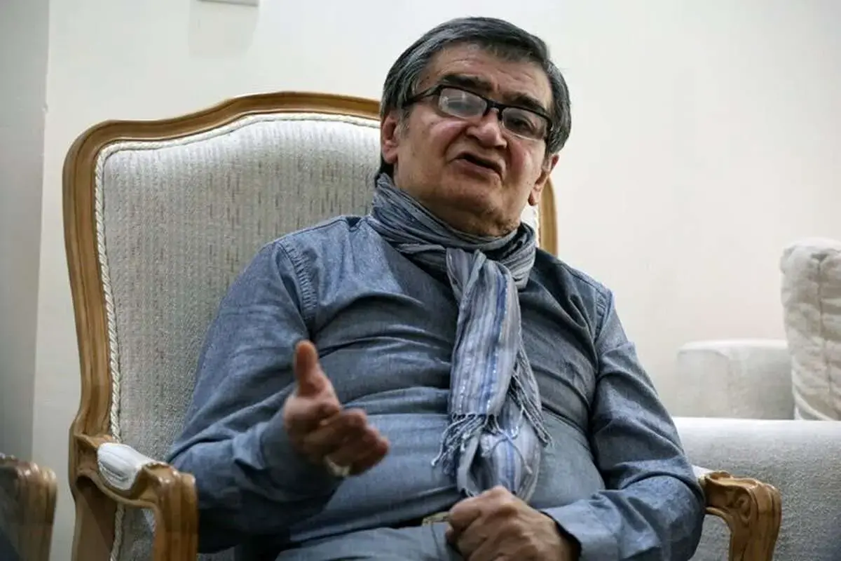 رضا رویگری در کنار افسانه بایگان؛ دهه ۶۰ + عکس