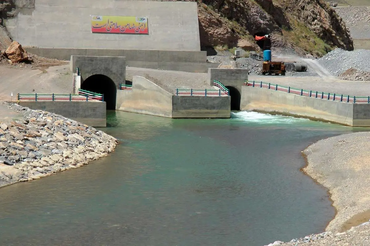 ۱۴ سد مهم کشور کمتر از ۱۰ درصد آب دارند