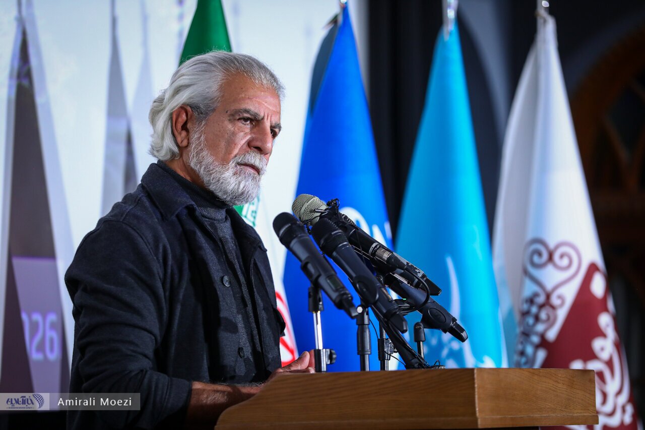 پاسخ دبیر جشنواره فیلم فجر به منتقدان برگزاری این رویداد در شرایط عزای مردم