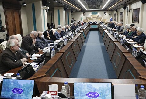 عارف: ما برای مذاکره اعلام آمادگی کردیم، اما تضمین میخواهیم