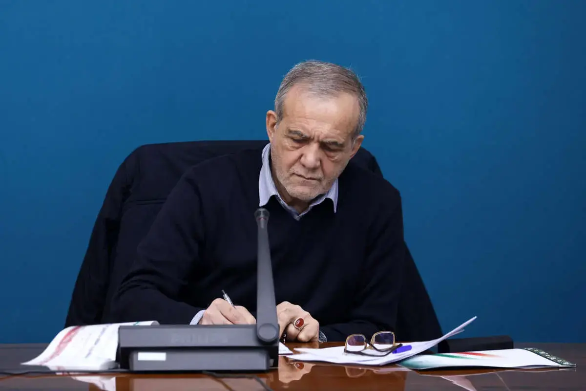 طباطبایی: پزشکیان در سلامت کامل است