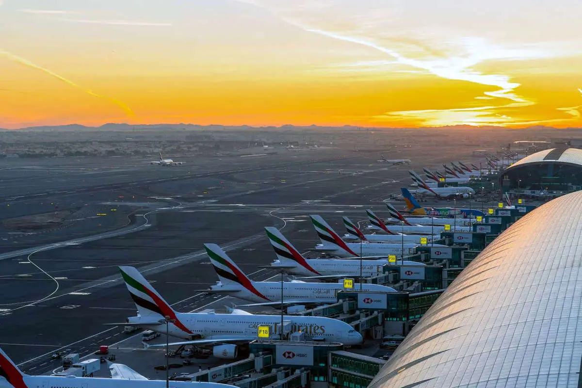 امارات «تمام پروازهای دوبی» را به حالت تعلیق درآورد