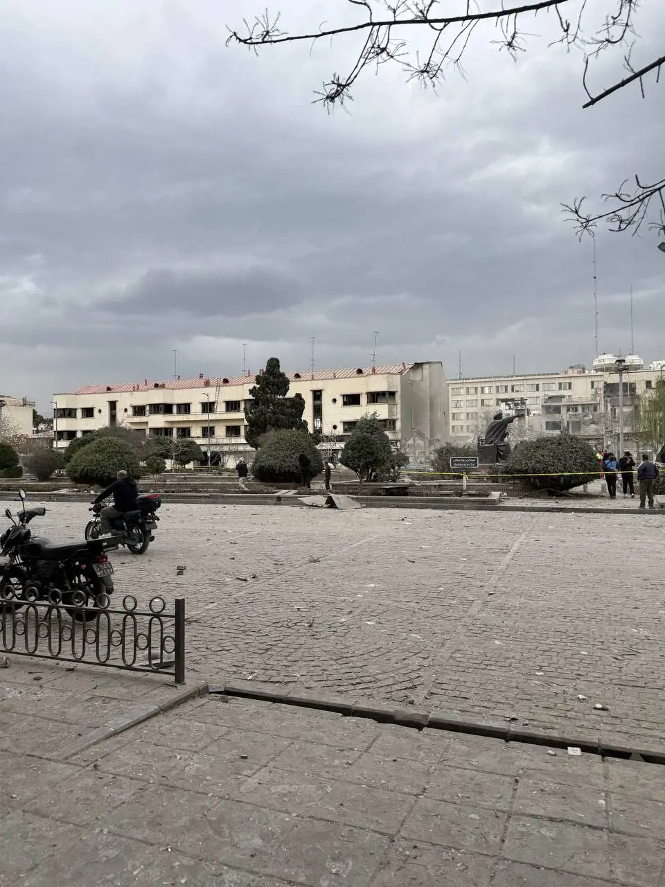 عکسی از میدان بهارستان