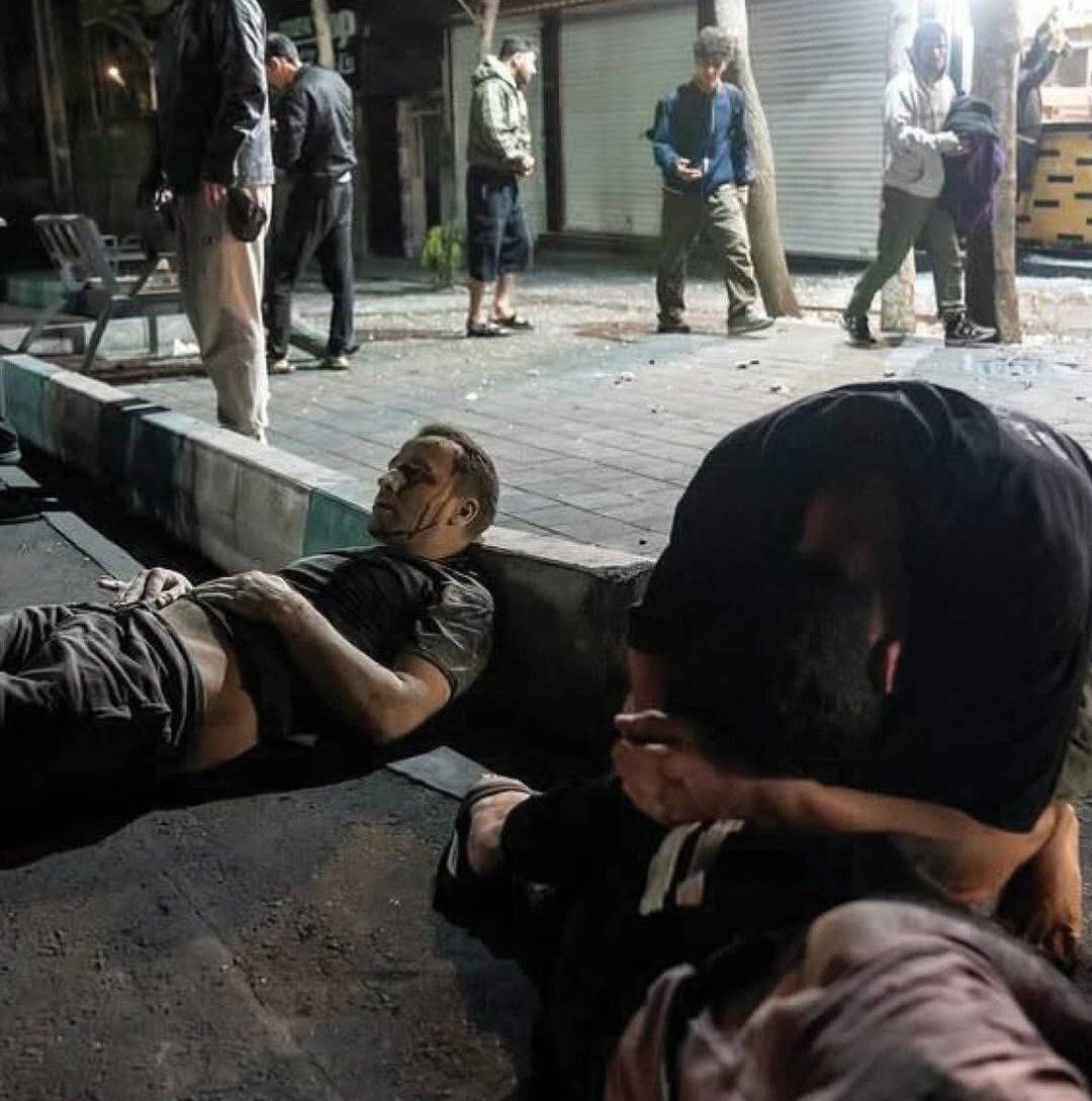 تصاویری دلخراش از حمله بامداد امروز دشمن به محله شریعتی و سهروردی