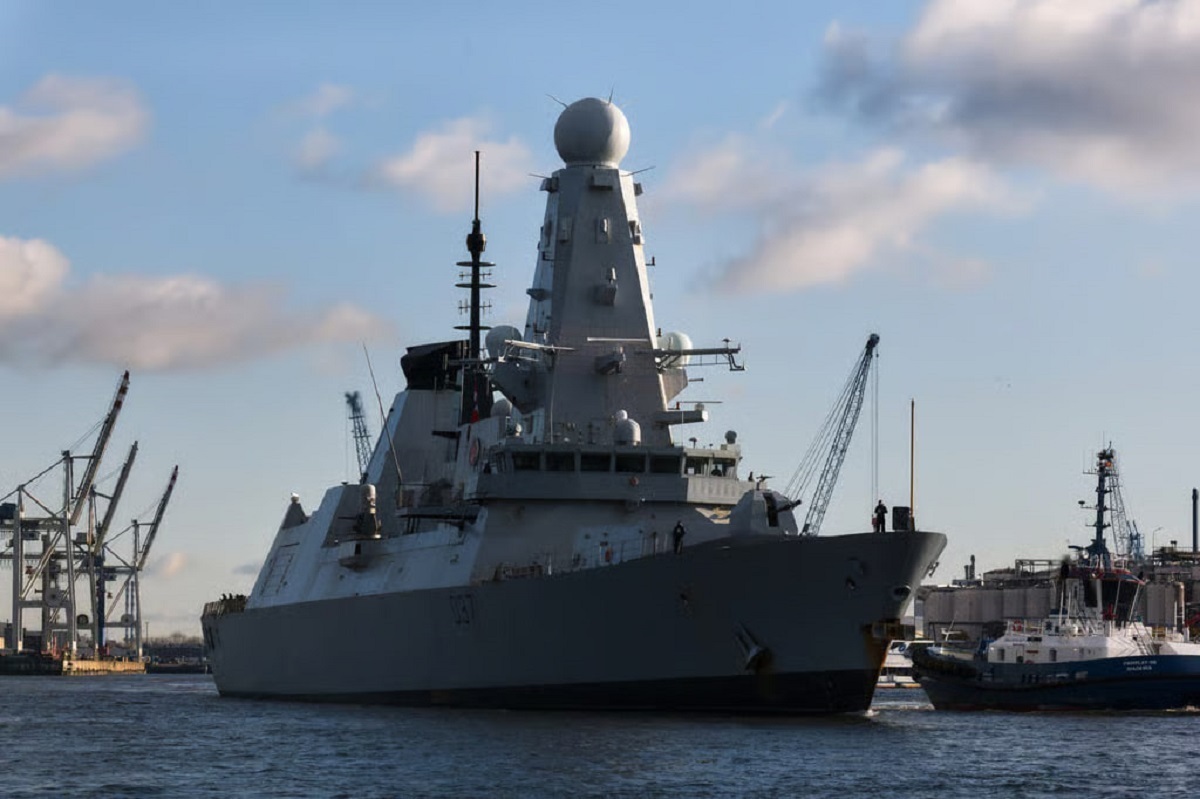 مشخصات ناو جنگی اچ‌ام‌اس دراگون