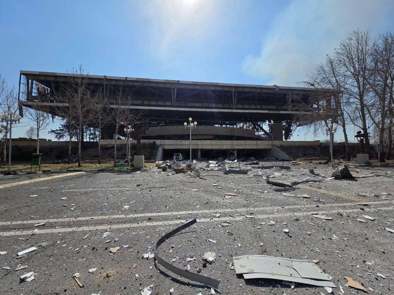 سالن ۱۲ هزار نفری ورزشگاه آزادی تخریب شد