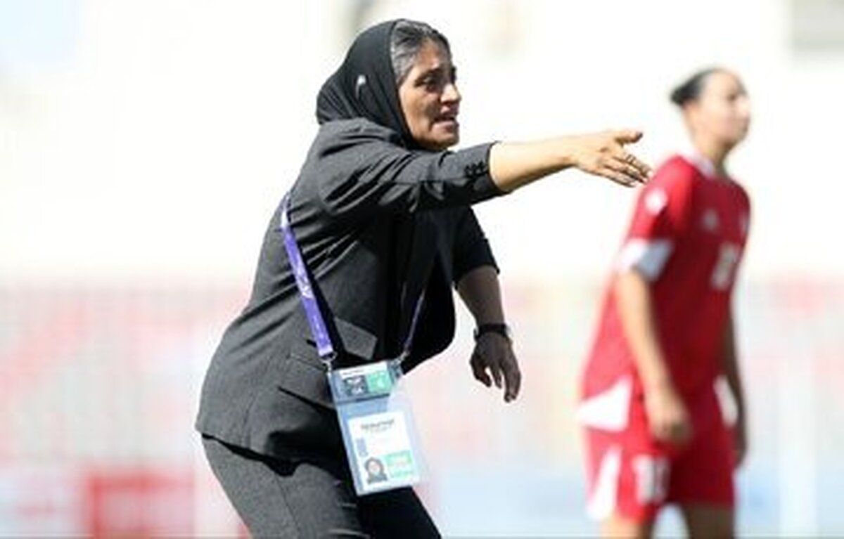 تسلیت و همدردی سرمربی تیم فوتبال زنان با مردم ایران