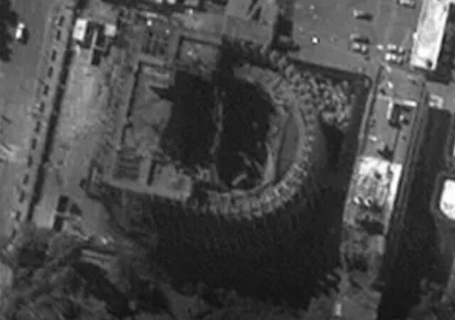 جزئیات تخریب ساختمان قدیم مجلس در حمله هوایی +عکس