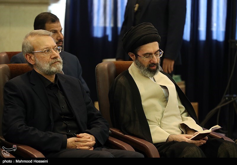 آیت‌الله سیدمجتبی خامنه‌ای و علی لاریجانی