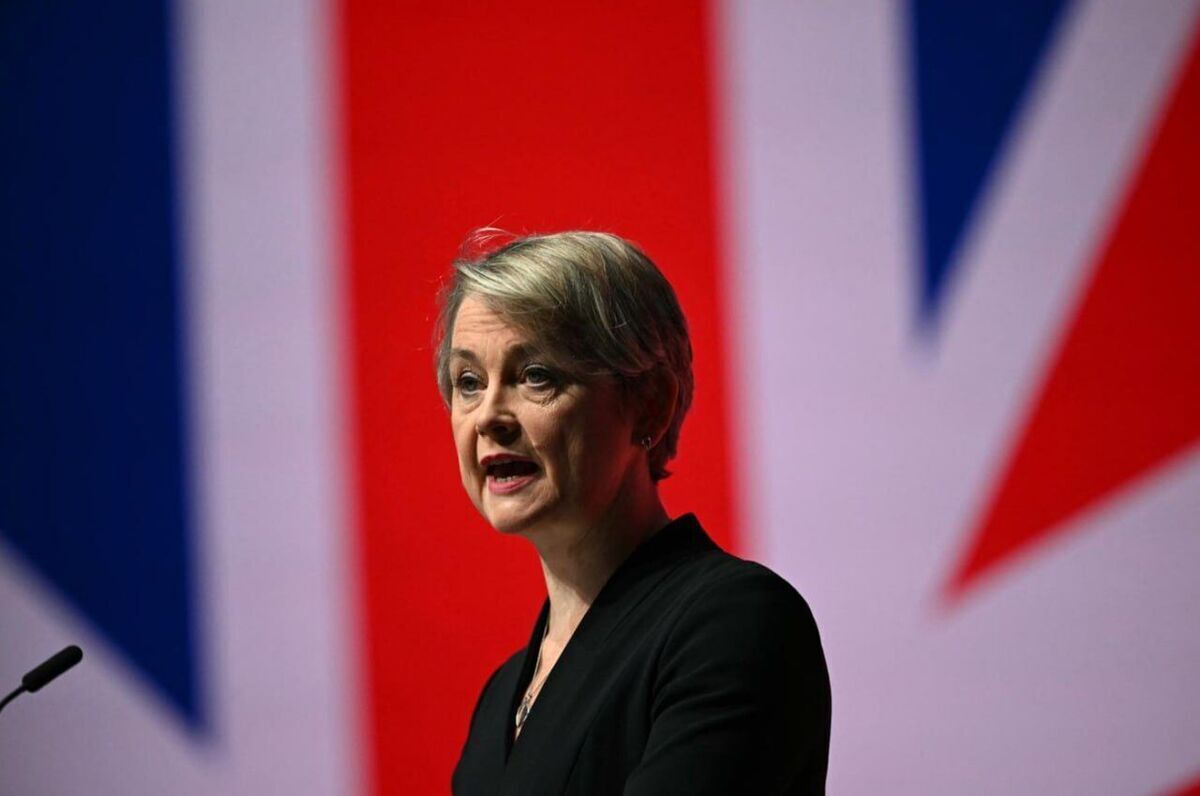 وزیر خارجه انگلیس: آمریکا به جای اقدام نظامی با ایران مذاکره کند