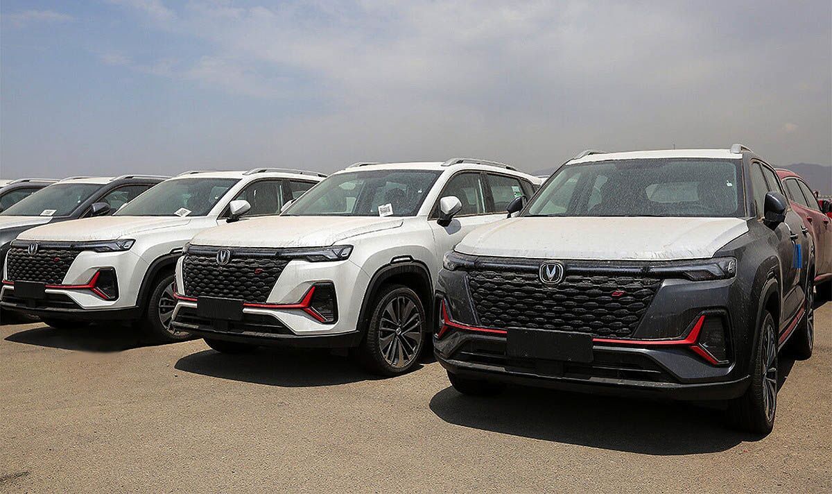 آمار متناقض از واردات خودرو| گمرک: ۵۰ هزار دستگاه، وزارت صمت: ۳۹ هزار دستگاه!