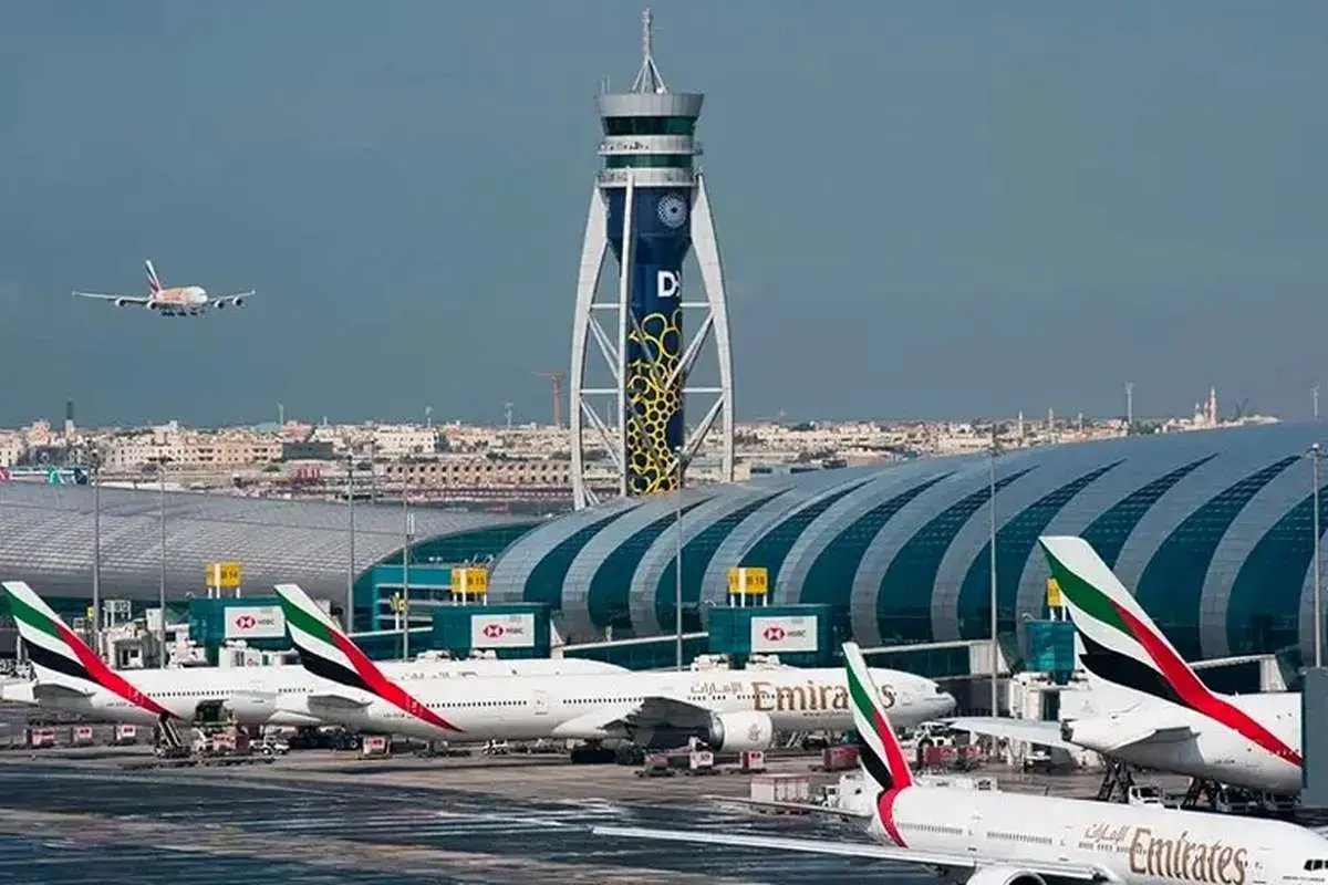 اصابت دو پهپاد به نزدیکی فرودگاه دوبی با ۴ زخمی