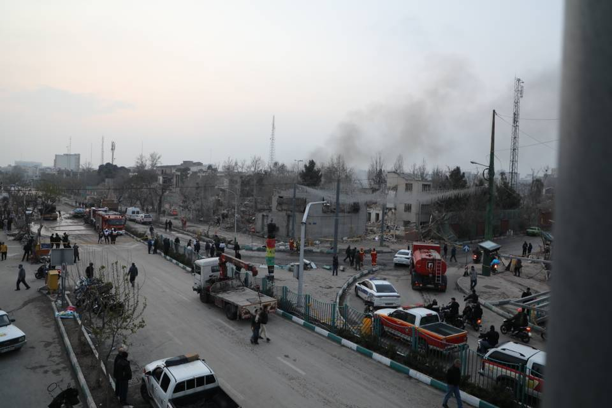 بازگشایی محدوده خیابان پیروزی تهران پس از حملات هوایی