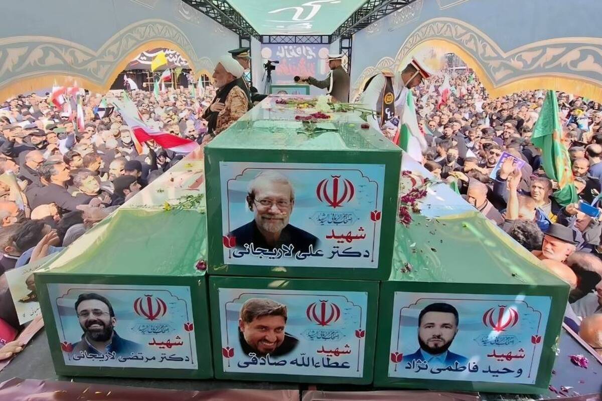 آخرین جزئیات از مراسم تشییع پیکر شهدای ناو دنا و علی لاریجانی +عکس