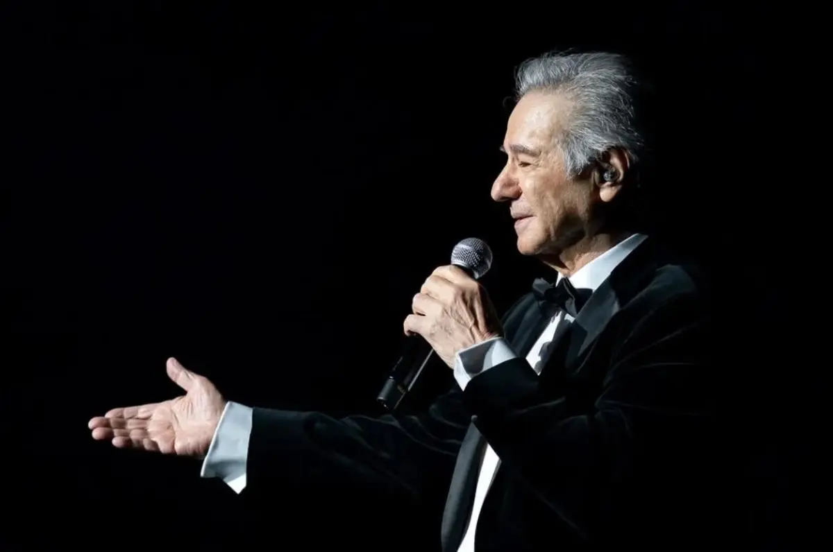 عارف عارف‌کیا، خواننده سرشناس درگذشت