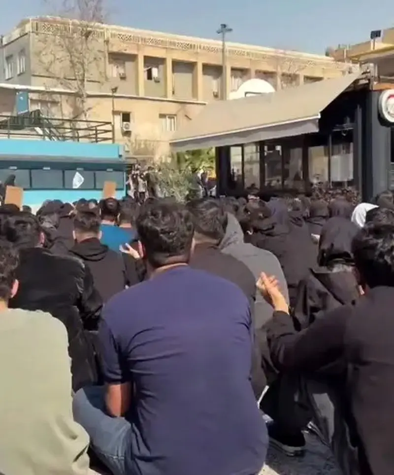 آخرین جزئیات از تجمعات دانشجویی در چند دانشگاه پایتخت +عکس