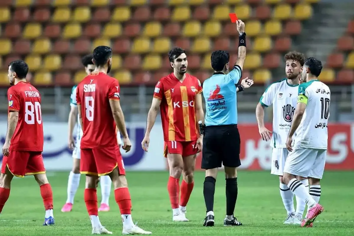 غیبت دو ستاره ذوب‌آهن مقابل پرسپولیس